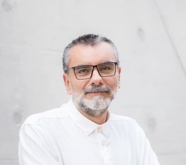 prof. dr. sc. Hrvoje Krstić