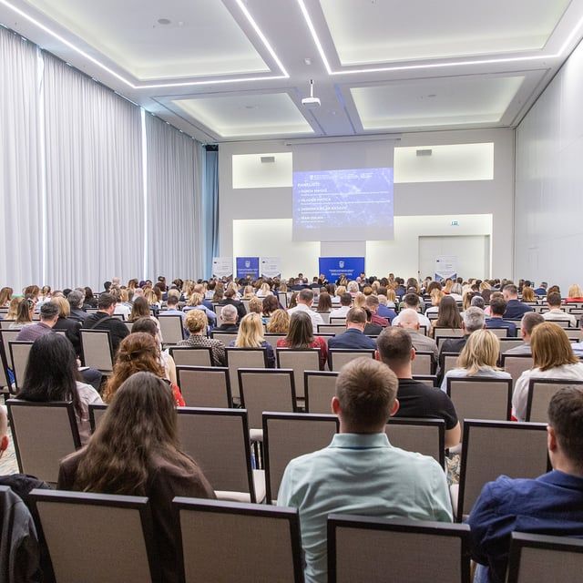 Fotografije s Druge stručne konferencije Informacijskog sustava prostornog uređenja