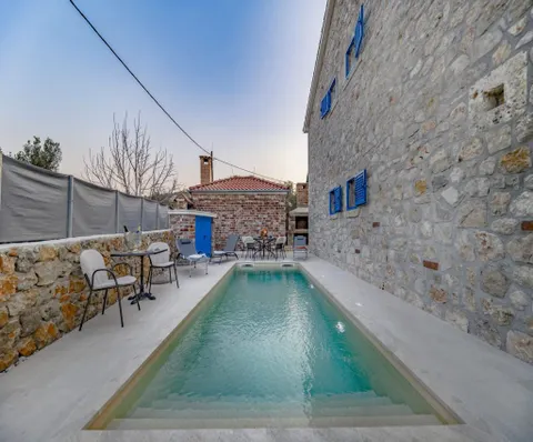 Otok Pašman – Kamena kuća uz more