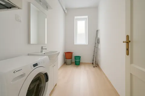 Zagreb, Zvijezda – Poslovni prostor 80 m² za najam
