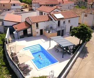Istra, Poreč – Predivna kamena vila