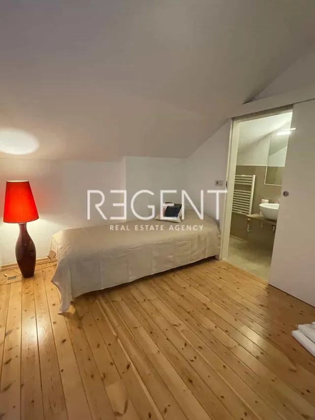 Zagreb, Kvaternikov Trg - Dvoetažni stan 150 m2 najam
