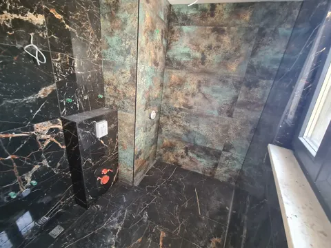 Makarska, Centar - Trosoban penthause s pogledom na more 117 m2
