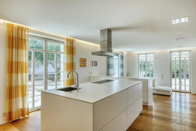Zadar - Luksuzna vila prvi red uz more 210 m2