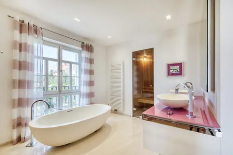 Zadar - Luksuzna vila prvi red uz more 210 m2