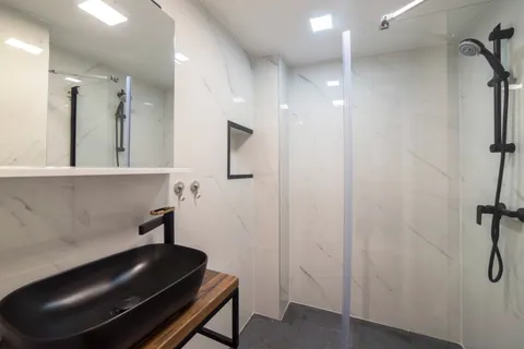 Zagreb, Cvjetni trg - Dvosoban stan 41 m2
