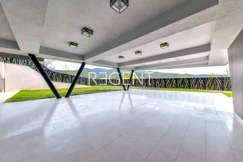 Zagreb, Šestine – Moderna novoizgrađena vila s dva stana