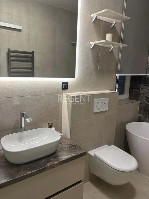 Zagreb, Remete - Moderan penthouse 112 m2 najam