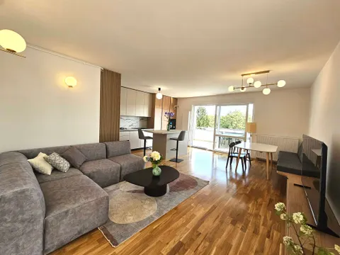 Zagreb, Pantovčak - Četverosoban stan s terasom + garaža 118 m2, Prvi najam
