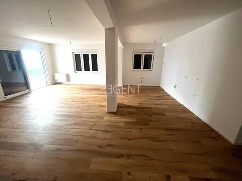 Zadar, Sukošan - Luksuzan četverosoban stan 134 m2 novogradnja