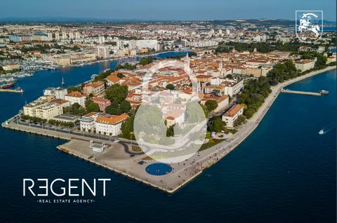 Ugljan, Kali - Jedinstveno zemljište 700 m2 s projektom vile i pogledom na more