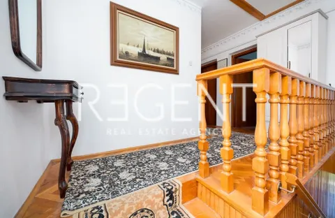 Šolta, Rogač - Mediteranska vila prvi red uz more 264 m2 ekskluzivna prodaja