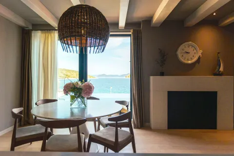 Dubrovnik, Slano – Moderna kamena kuća uz more