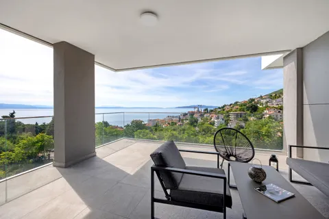 Kvarner, Opatija, Centar - Luksuzan četverosoban stan 107 m2, NOVOGRADNJA