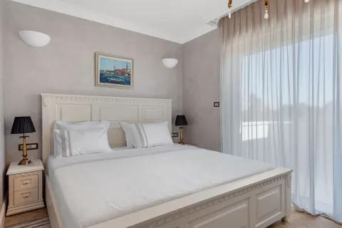 Šibenik, Vodice - luksuzna vila s bazenom i panoramskim pogledom 530m2