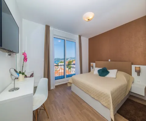 Trogir, Čiovo – Prekrasna vila s pogledom na more
