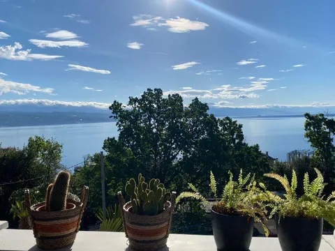 Opatija, Centar - Luksuzan četverosoban stan 110 m2, najam