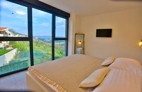 Split, Kučine - Luksuzna vila 700 m2