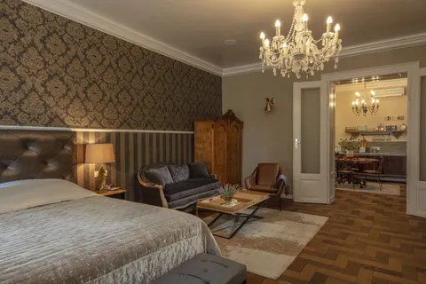 Zagreb, Frankopanska - Luksuzan građanski stan u centru grada 110 m2