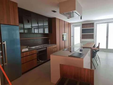 Istra, Pula - Luksuzni Penthouse od 240 m2 u novogradnji