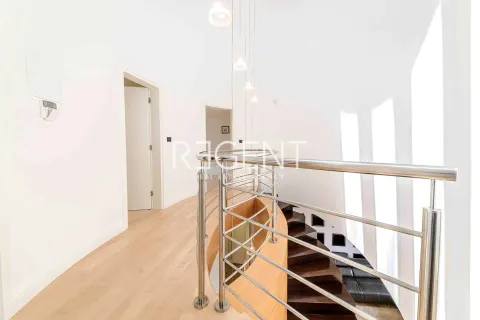 Zagreb, Lašćina - Prekrasna vila 310 m2, najam