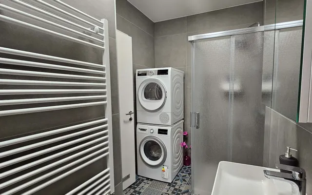 Zagreb, Trešnjevka - moderan trosoban penthouse s garažnim mjestom 92 m2 novogradnja