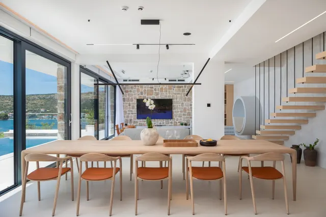 Šibenik, Rogoznica – Moderna vila s panoramskim pogledom na more