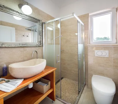 Otok Korčula - Prekrasna zapanjujuća vila uz more 312 m2