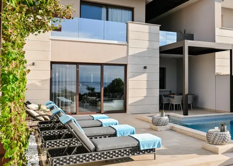 Krk - Luksuzna vila za najam 160 m2