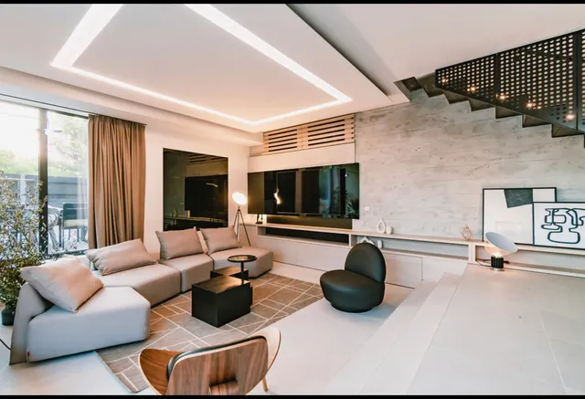 Šibenik, Vodice - Moderna vila, novogradnja 200 m2