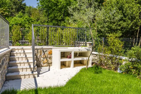 PRIVATNO: Kvarner, Opatija - Luksuzna vila na prekrasnoj lokaciji