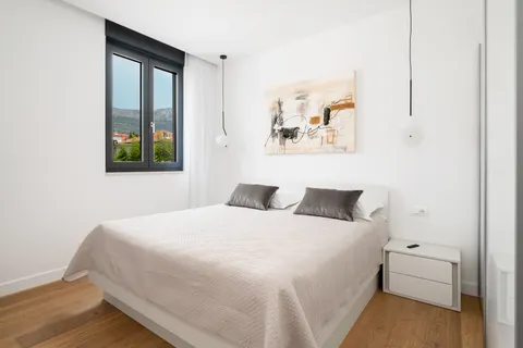 Split, Kaštel Lukšić - Moderan dvosoban stan 80 m2 DUGOROČAN NAJAM