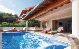 Korčula, Prizba - Zapanjujuća vila uz more 327 m2