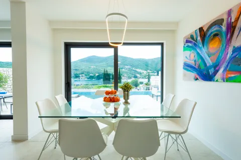 Zaton, Dubrovnik - Moderna vila uz more 210m2