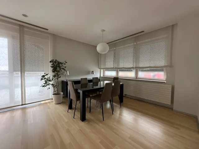 Zagreb, Maksimir - Četverosoban stan 130 m2