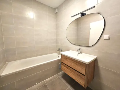 Zagreb, Pantovčak - Četverosoban stan s terasom + garaža 114 m2, Prvi najam