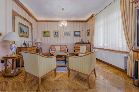 Zagreb, Šalata – Luksuzna obiteljska vila 325 m2