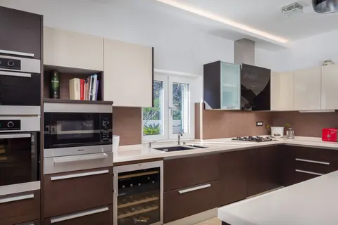 Šibenik - Prekrasna luksuzna vila uz more 1000 m2