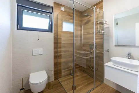 Istra, Pula - Luksuzna vila 250 m2 s pogledom na Brijune