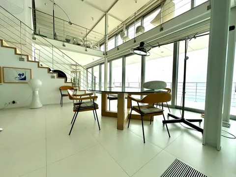Rijeka - Moderna vila prvi red do mora 600 m2