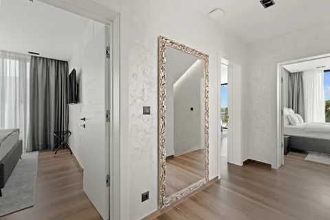Istra, Poreč – Dizajnerska vila s pogledom na more 310 m2