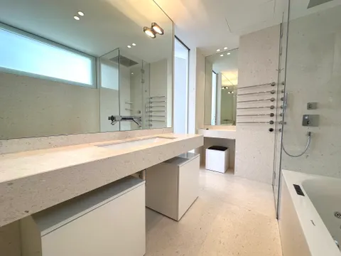 Zagreb, Centar, Ban Centar - Ekskluzivan penthouse s pogledom na katedralu