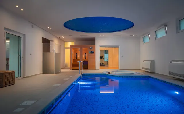 Šibenik - Prekrasna luksuzna vila uz more 1000 m2