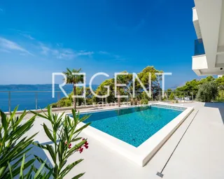 Makarska, Brela - Luksuzna vila s panoramskim pogledom na more 317 m2