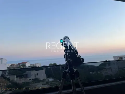Makarska - Luksuzna vila s tri stambene jedinice