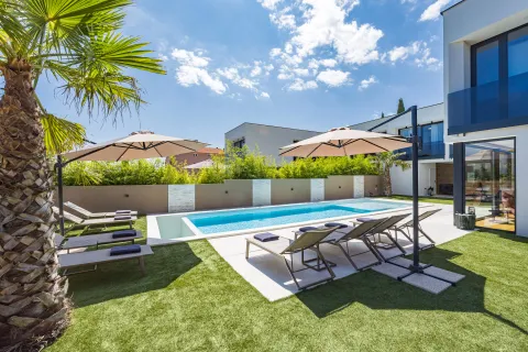 Istra, Medulin - Prekrasna moderna vila 220 m2