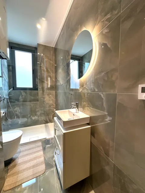 Zagreb, Šalata - Moderan četverosoban stan 130 m2, Najam