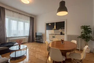 Zagreb, Draškovićeva- Luksuzan šesterosoban penthouse 218m2