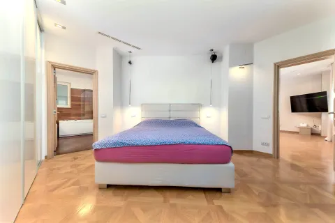 Zagreb, Gajeva - Luksuzan četverosoban stan 170 m2