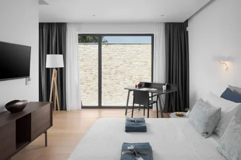 Istra, Ližnjan - luksuzna vila s privatnim bazenom 400m2